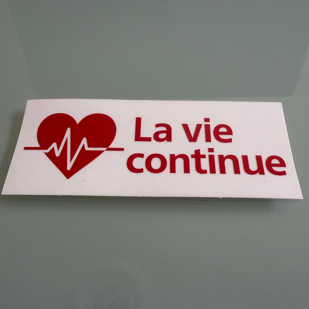 ❤️ Sticker transparent « La vie continue » (Précommande)
